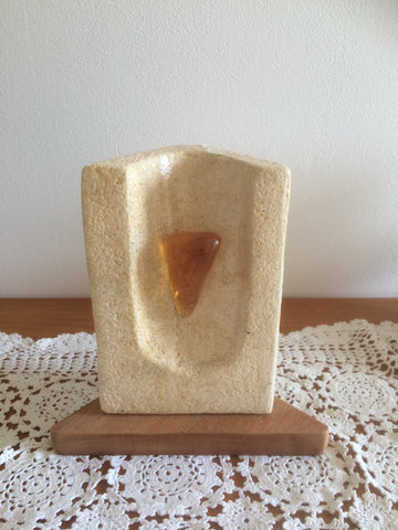 V - Oamaru stone